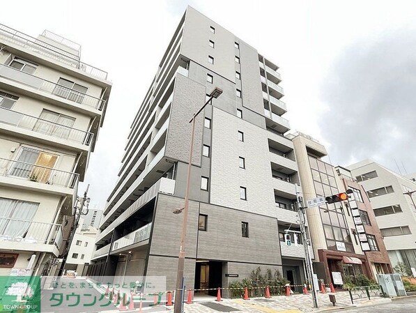 市谷台町坂フロントの物件外観写真